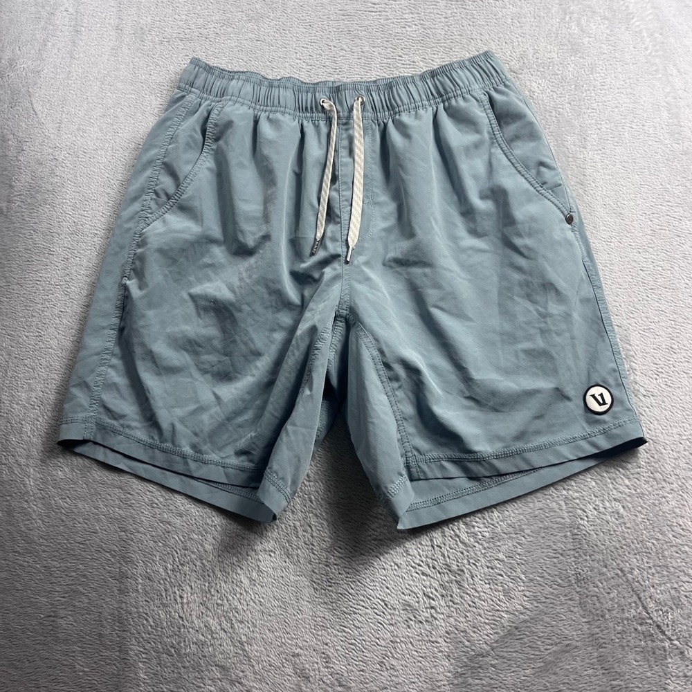 Vuori Kore Shorts Mens Large Blue Gray Lined Athletic Gym Training V302